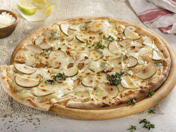 IL Патио - Пицца с грушей и блю чиз 28 см