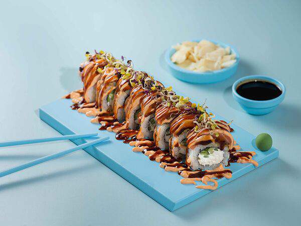 Rollwell - Well Roll с лососем и мидиями