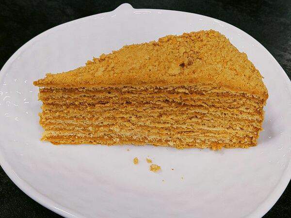 Чиполетти - Медовик