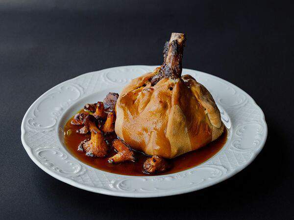 Мясной ресторан Скотина - Пирог Мясника с говяжьим ребром и грибами