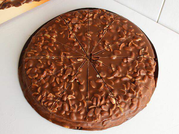 Десерт Коллекция - 1,2 кг. Торт Миндальный Карамель и арахис