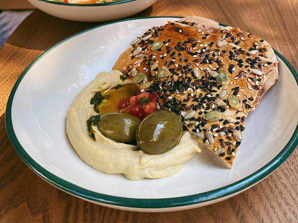 Ресторан и бистро "Чаща" - Хумус