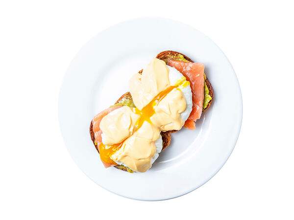 Мандарин - Брускетта с лососем и яйцом пашот