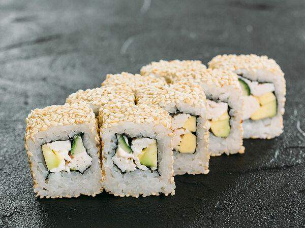 Быстрый лось - Ролл Калифорния в кунжуте