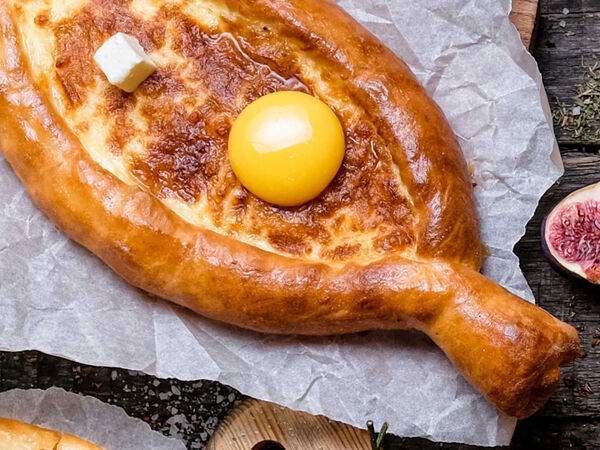 Хачапури тётушки Марико - Хачапури по-аджарски