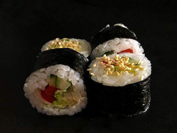 Mushu - Ясай ролл