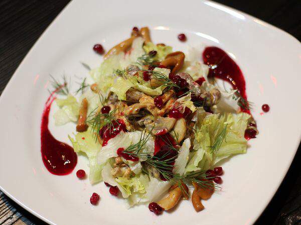 Забой - Тёплый салат из мяса оленя