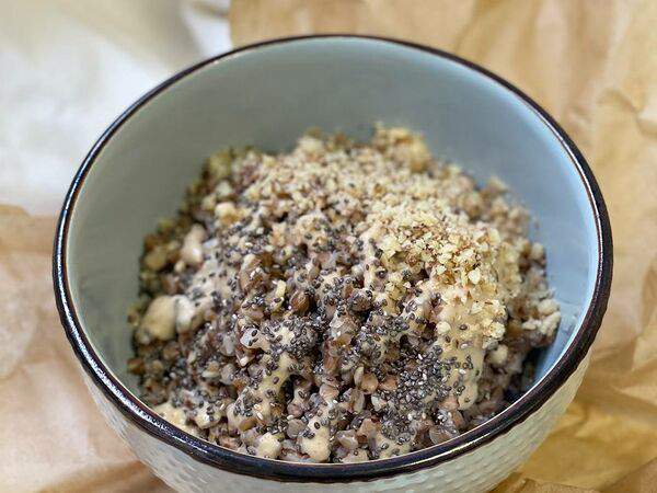 2A Concept. Coffee, Cake & Shop - Греча с арахисовой пастой