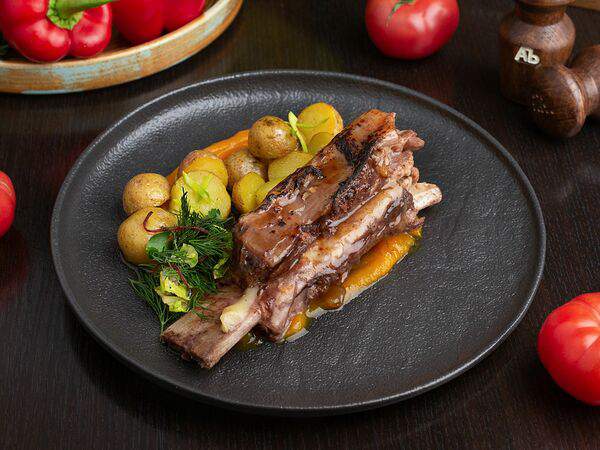Абсолютъ - Говяжье ребро, томленое в печи