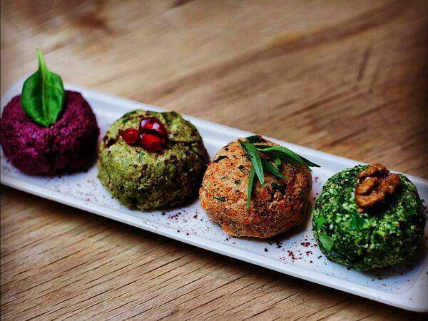 Грузинская Кухня на Аллее - Пхали ассорти