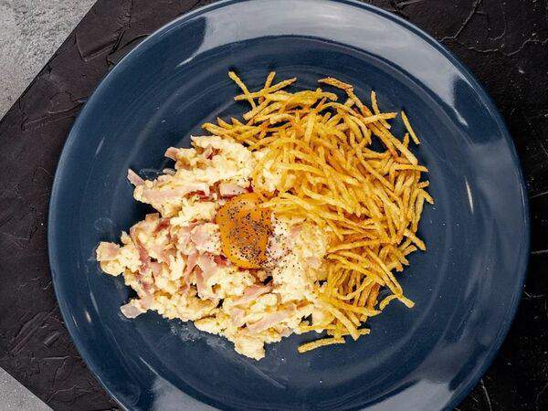 Pizza Hub - Скрэмбл с ветчиной и моцареллой