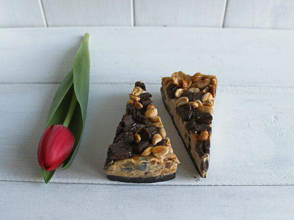 Десерт Коллекция - Чизкейк Карамельный с арахисом Set2