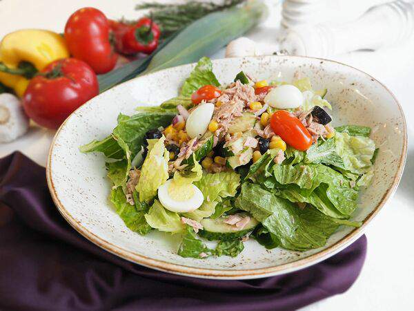 Вилла Подлипки - Салат с тунцом