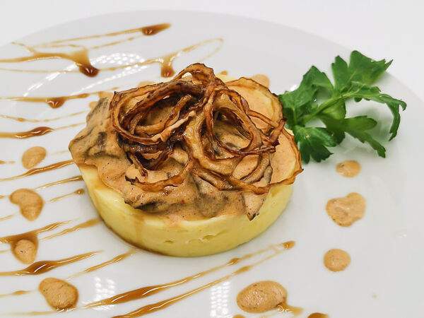 Роллбери - Телячья печень с картофельным пюре