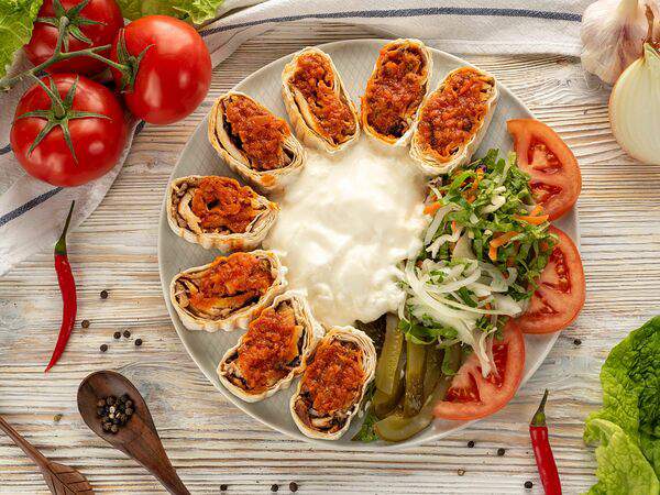 На углу - Ролл донер