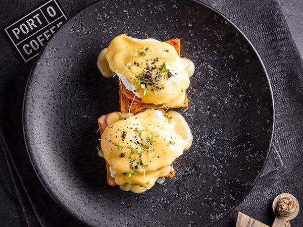 Port o Coffee - Яйцо Бенедикт