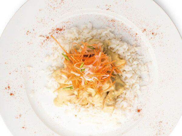 Фёст на Первомайской - Индейка в сливочном соусе карри