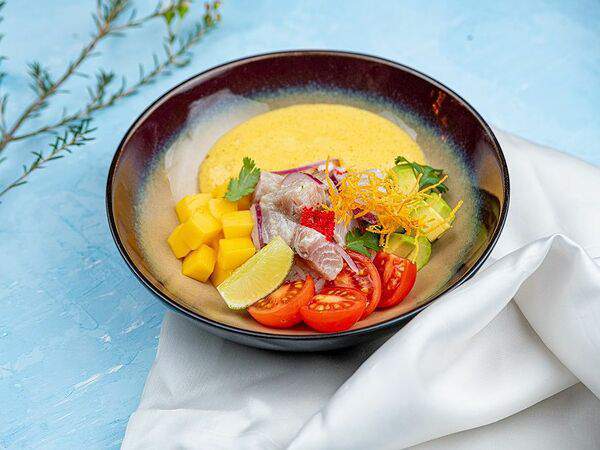 Легенды юга - Поке из нельмы с муссом том ям