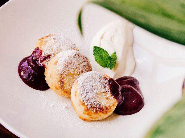 Онегин - Сырники со сметаной