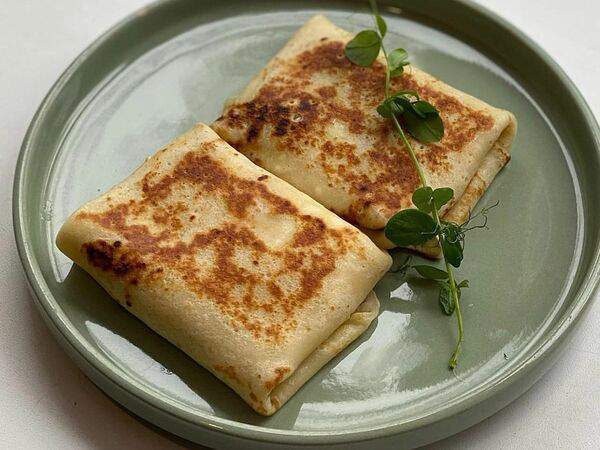 Шкаф - Блины с сыром и ветчиной