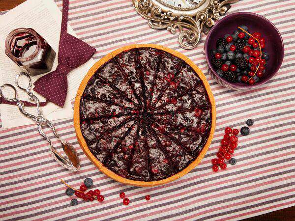 Десерт Коллекция - 1,8кг Чизкейк Нью-Йорк с лесными ягодами Премиум