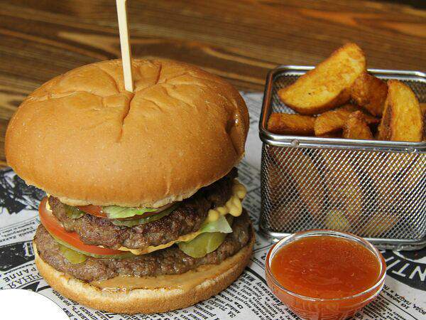 Шашлычный Двор - Shashl-бургер и деревенская картошка