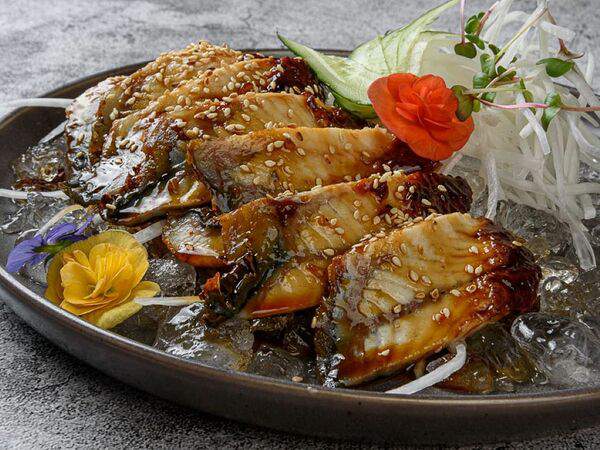 Duran Bar & Grill - Сашими из угря