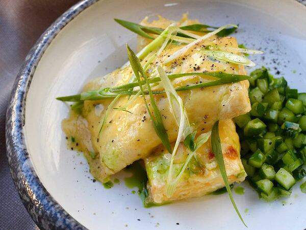 The Odi - Французский омлет с сыром и тартаром из огурца