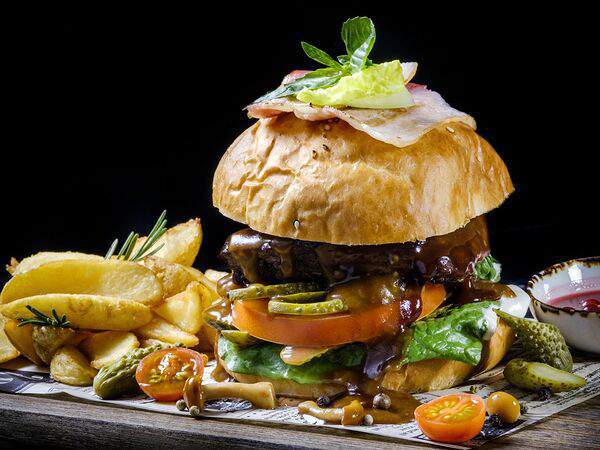 Luba - Русский бургер