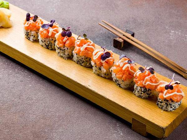 Shiba - Ролл Лосось, авокадо