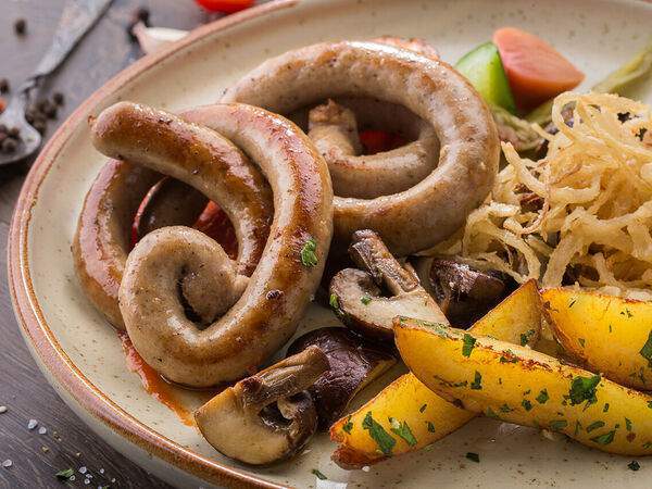 Вепрево колено - Вина колбаски