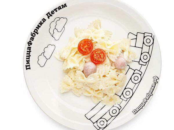 ПиццаФабрика - Макароны с сосисками