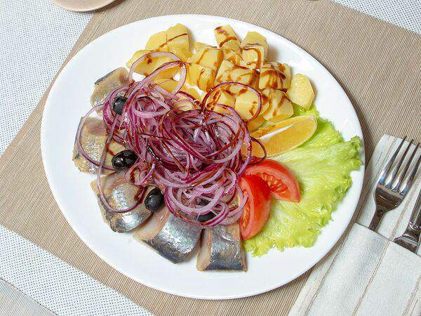 Плюшкинъ - Селёдочка под водочку