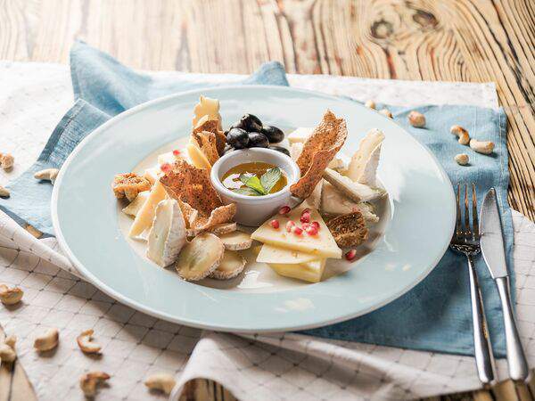 Сентропе - Сырная тарелка