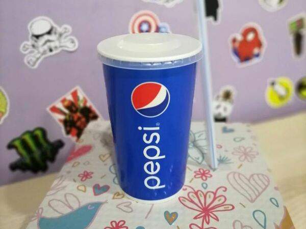 Кинотеатр Космос - 7 Up