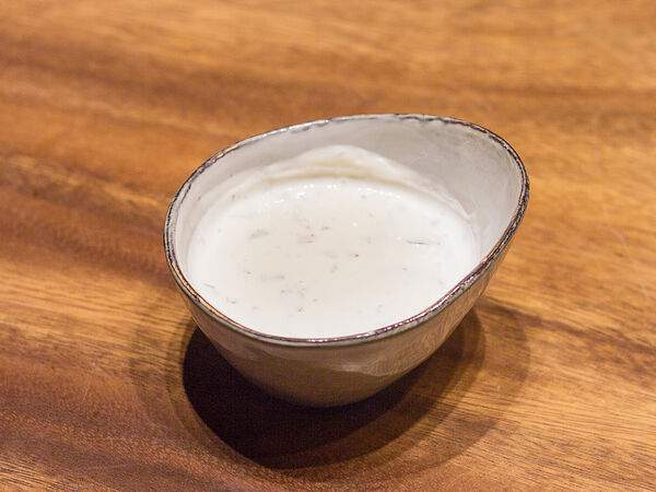 Сулугуни - Соус Сметанно-чесночный