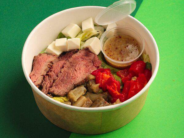 Даблби - Салат с ростбифом и печеными овощами