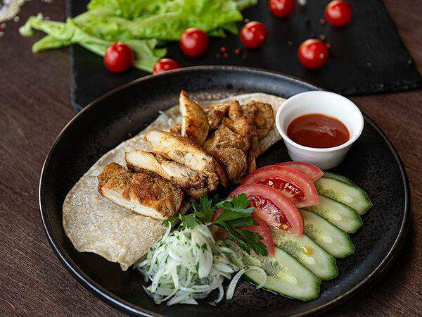 Cart Lounge - А-ля куриный шашлык с овощами