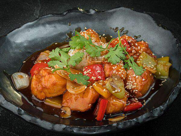 Jimoto - Курица в кисло-сладком соусе с овощами