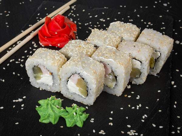 Аквасуши - Ролл Экзотик с курицей