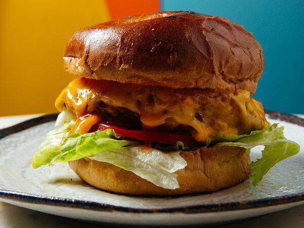 Bar 812 - Бургер с хрустящей курицей