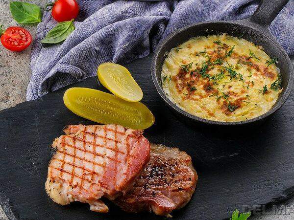 Кофейня №1 - Буженина на гриле с толчёным картофелем под сыром