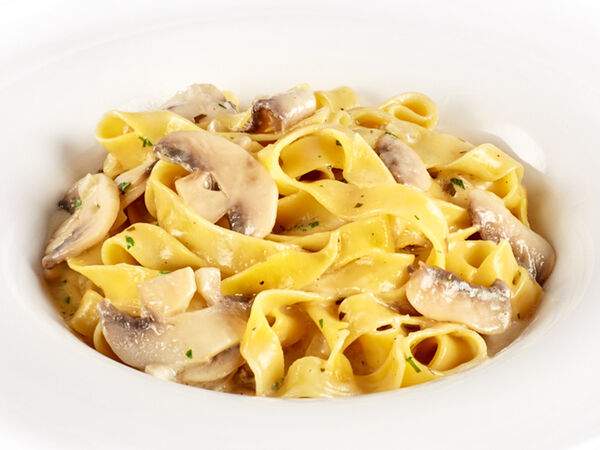 Mama Donna - Тальятелле с шампиньонами