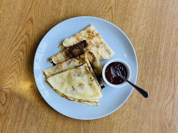 Изюм - Блины со сгущенкой