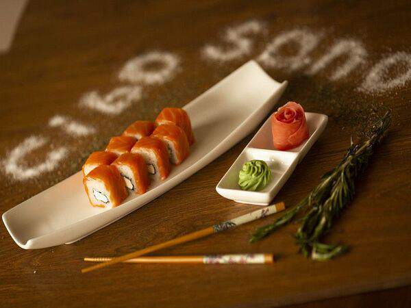 Чибо Сано - Ролл Филадельфия с огурцом