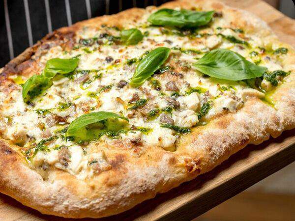 Tutto Bene - Пицца с курицей и грибами