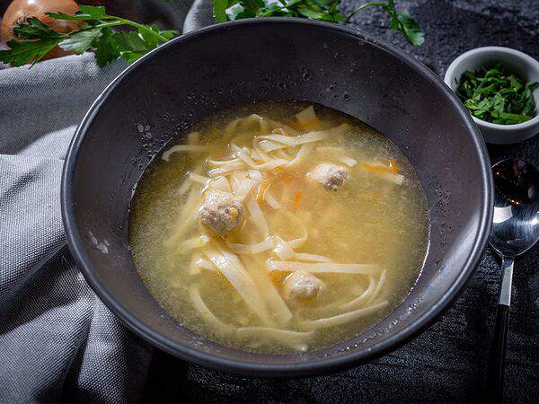 Новорижская застава - Суп с фрикадельками и лапшой