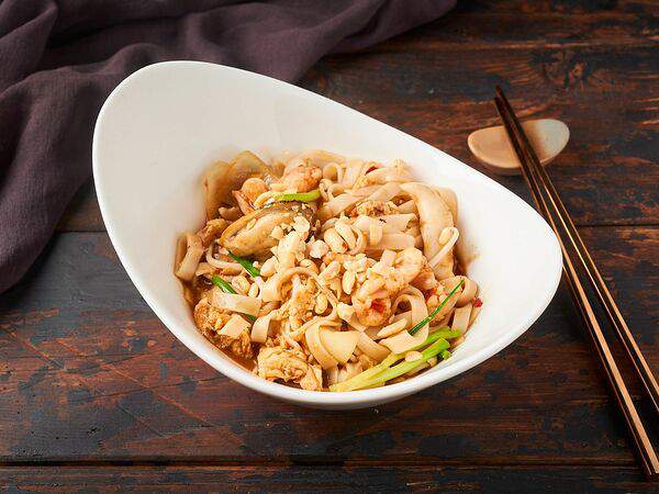 Loft cafe - Лапша по-тайски