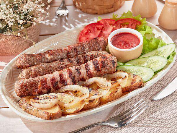 Югославия гриль - Чевапи срем, банат и бачка