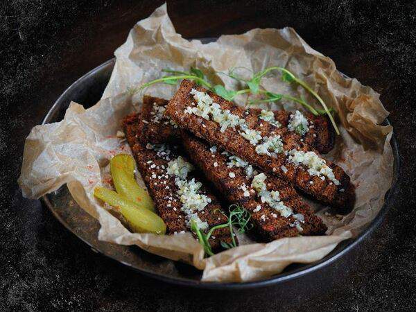 Крафт-кафе Вжарим - Гренки с чесночным соусом